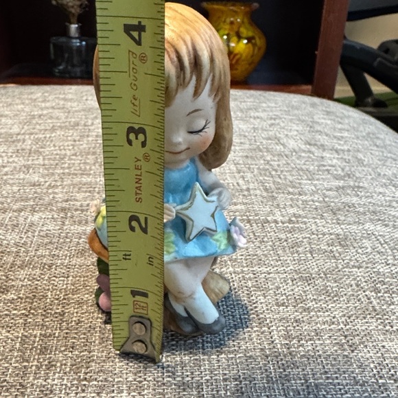 Stanley Figurine with Blue Dress and Star - Picture 2 of 5